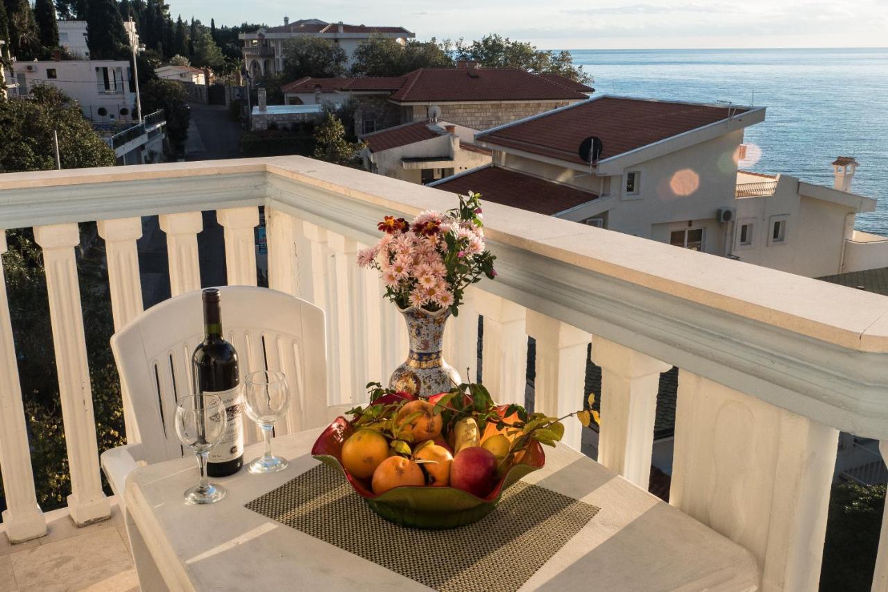 Guest House Perovic Sutomore Ngoại thất bức ảnh