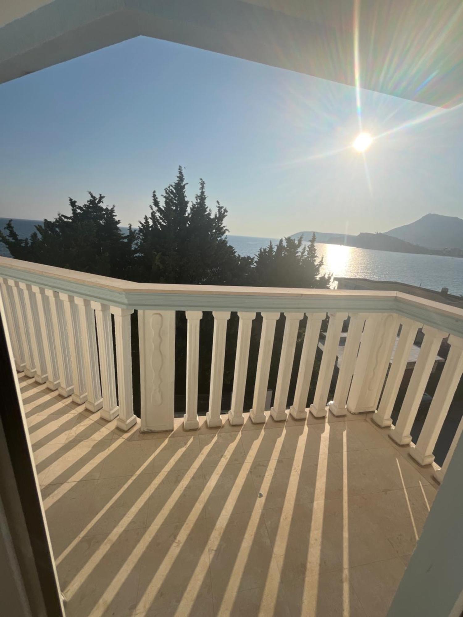 Guest House Perovic Sutomore Ngoại thất bức ảnh